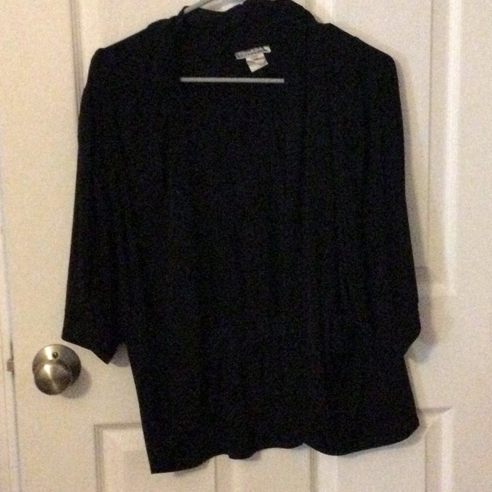 Plus size black shrug